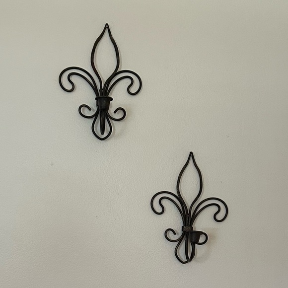 Fleur De Lis Hanging Taper Candle Holders - Picture 1 of 2